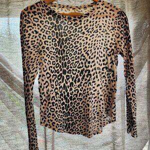 Chaser womens small  Leopard Print Top Long Sleeve preppy